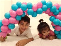 Balloon bridge making in Barking & Dagenham